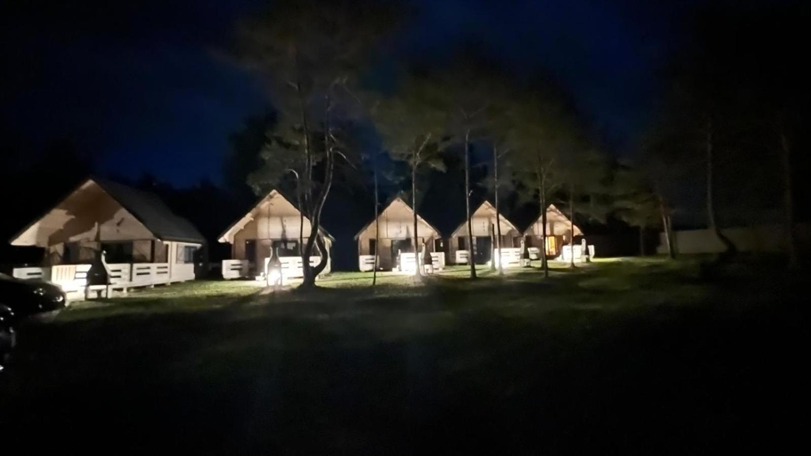 Skrawek Nieba Borskヴィラ エクステリア 写真